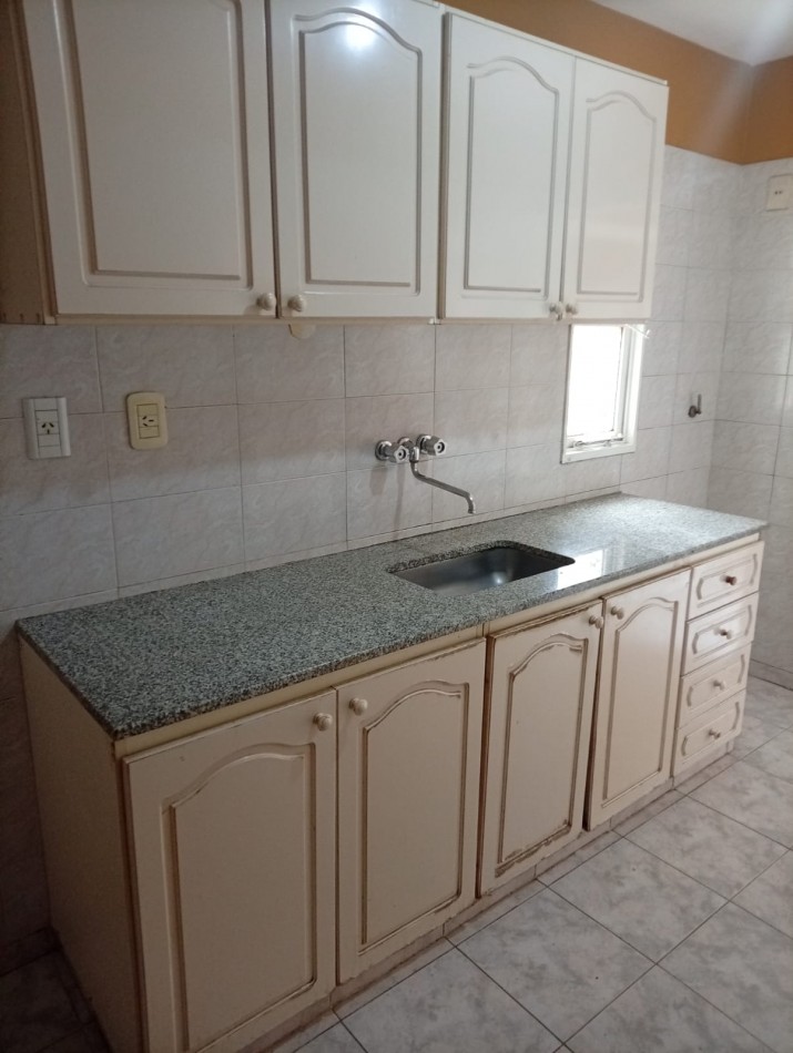 Departamento en Alquiler Ed. Acacias