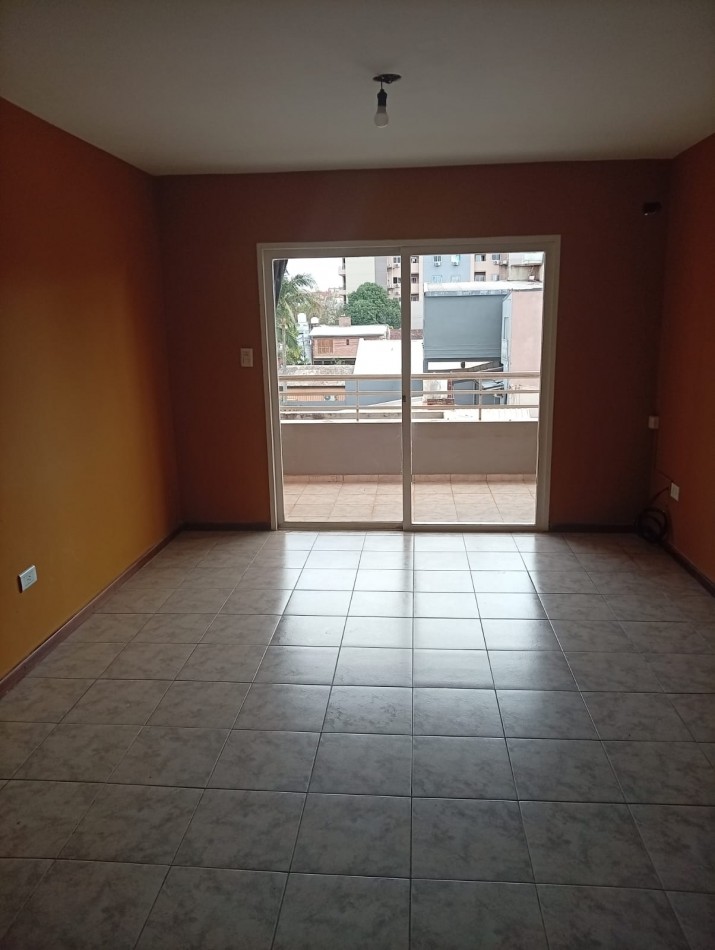 Departamento en Alquiler Ed. Acacias