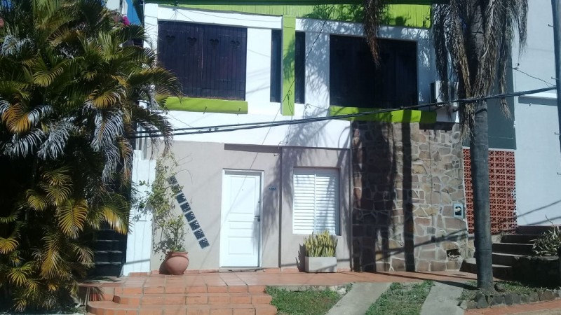 En Venta PH Zona Villa Sarita