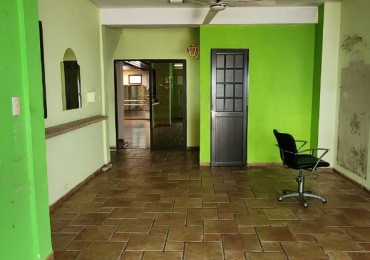 Local en Alquiler Colon 1220 Ex Salon de Danzas