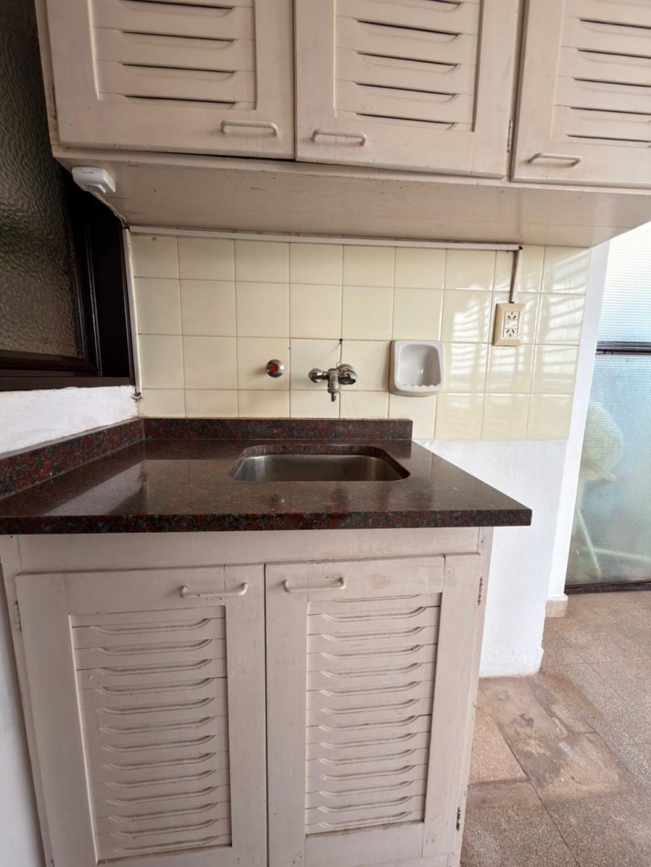 EN VENTA Edificio Sarmiento 