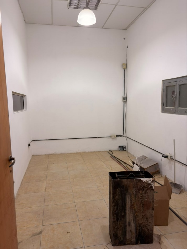 Local en Alquiler Av. Rademacher