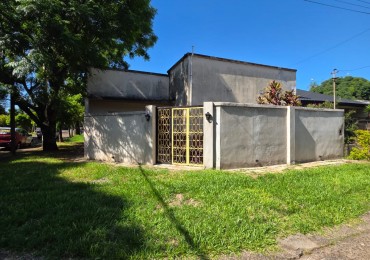 CASA EN ESQUINA EN VENTA, Perito Moreno y Ameghino